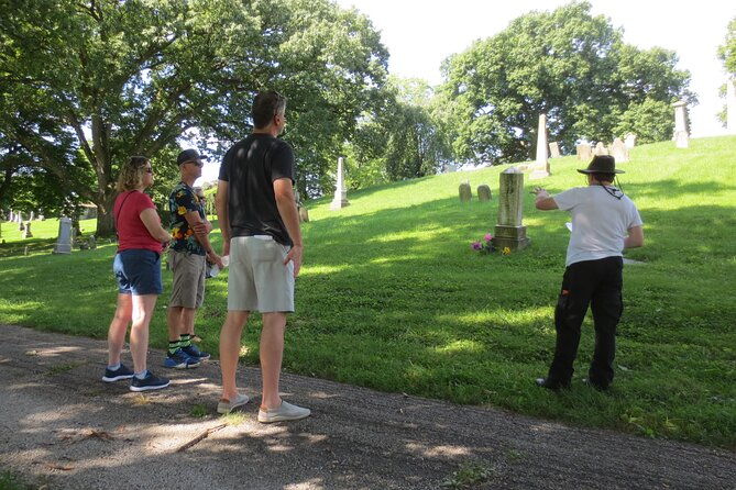 tour-of-historic-wesleyan-cemetery