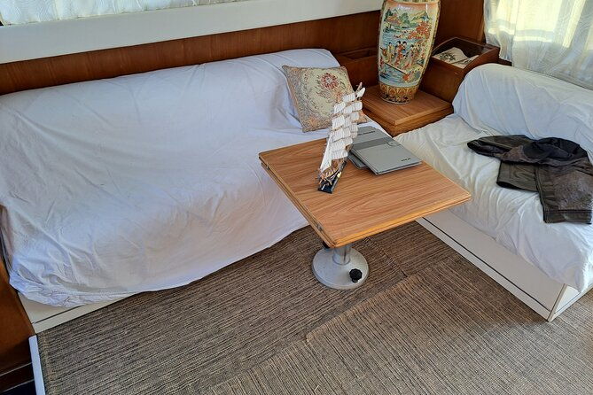 tour-of-ischia-in-private-yacht