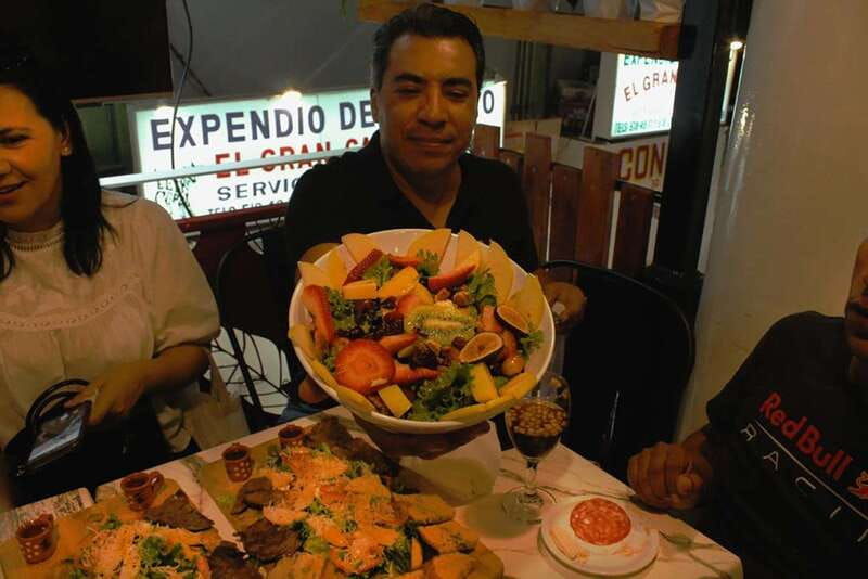 tour-of-mexican-markets-with-mezcal-and-traditional-food