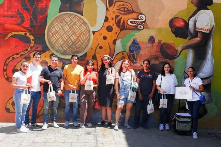 tour-of-mexican-markets-with-mezcal-and-traditional-food