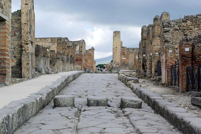 tour-of-naples-city-and-pompeii-exploration-full-day