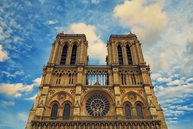 tour-of-notre-dame-area-with-entry-ticket-to-archeological-crypt