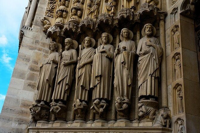 tour-of-notre-dame-area-with-entry-ticket-to-archeological-crypt