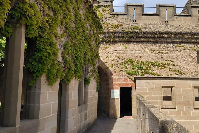 tour-of-olite-and-the-royal-castle