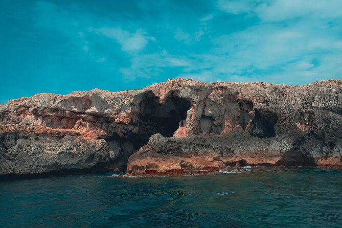 tour-of-ortigia-and-sea-caves-by-boat-in-syracuse