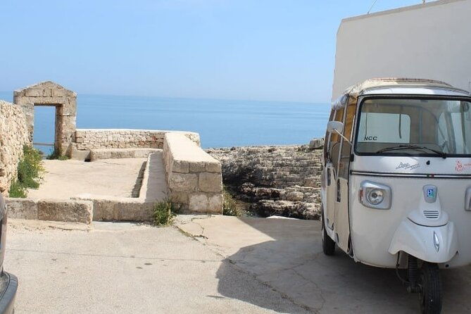 tour-of-polignano-a-mare-in-ape-calessino