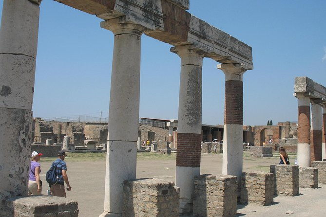 tour-of-positanosorrentopompeii-best-seller-full-day