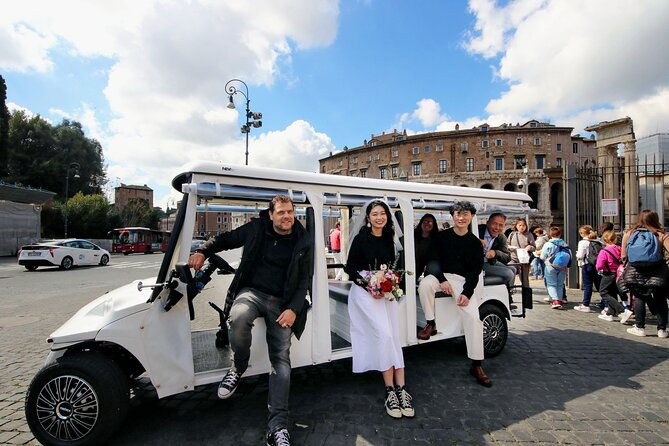 tour-of-rome-in-7-seater-golf-cart-2