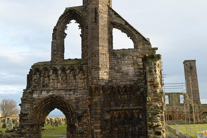 tour-of-st-andrews-and-historic-fife-small-group-tour