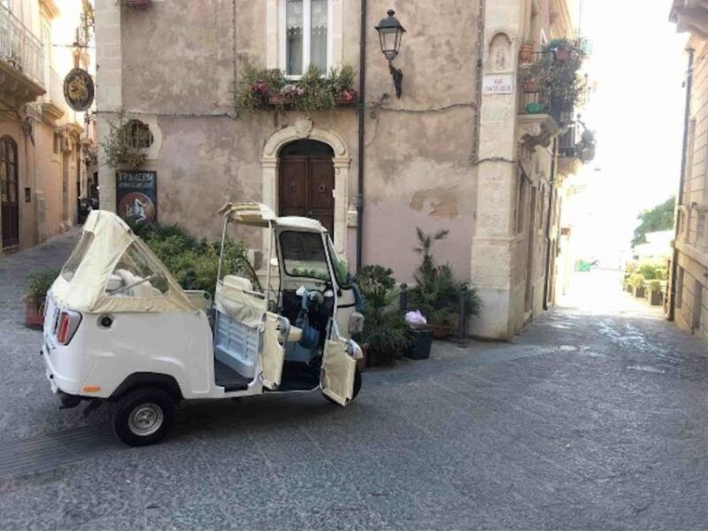 tour-of-syracuse-by-ape-calessino