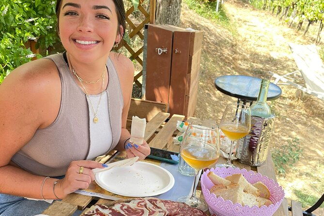 tour-of-the-alpacas-and-the-pigs-of-cinta-senese-in-montepulciano