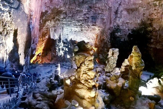 tour-of-the-caves-between-land-and-sea-castellana-and-polignano