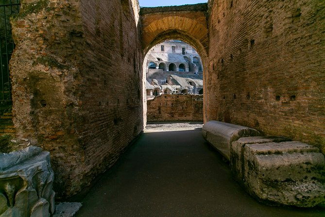 tour-of-the-colosseum-ancient-rome-by-tommaso