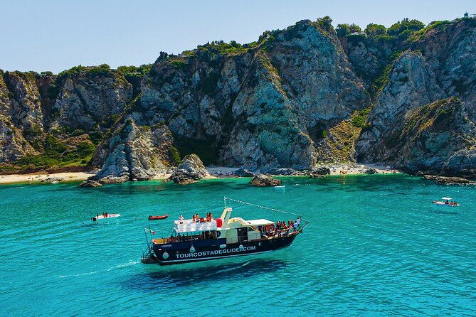 tour-of-the-costa-degli-dei-by-boat-3-hours-with-aperitif-included