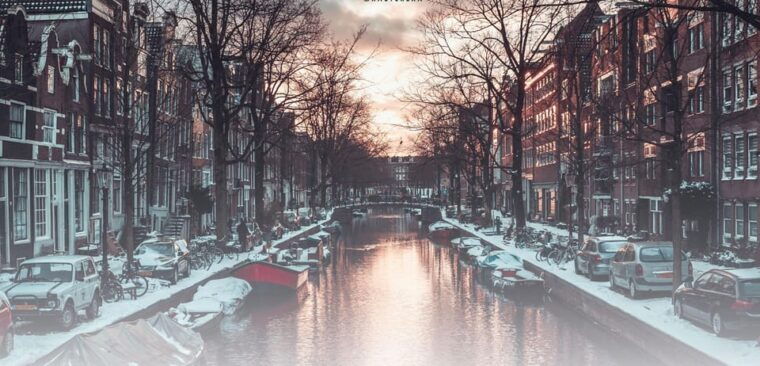 tour-of-the-historical-center-of-amsterdam-in-italian