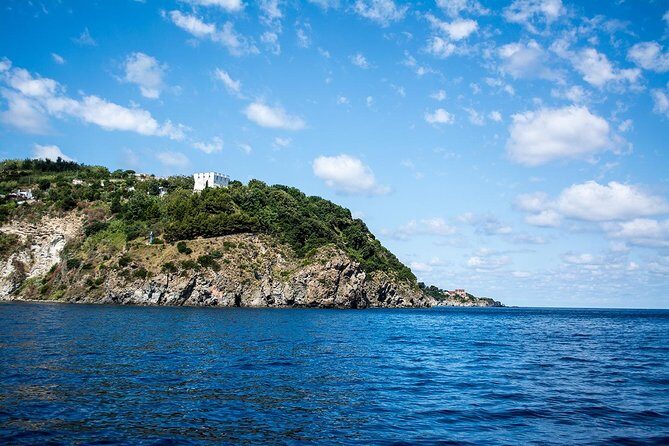 Tour of the island of Ischia in schooner - Practical Details and Considerations