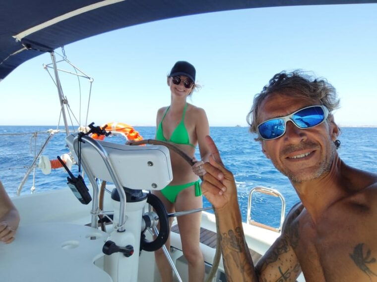 tour-of-the-islands-of-the-archipelago-with-lunch-and-drinks