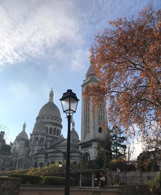 Tour of the Montmartre district with a local guide in Italian - Why Choose This Montmartre Tour?