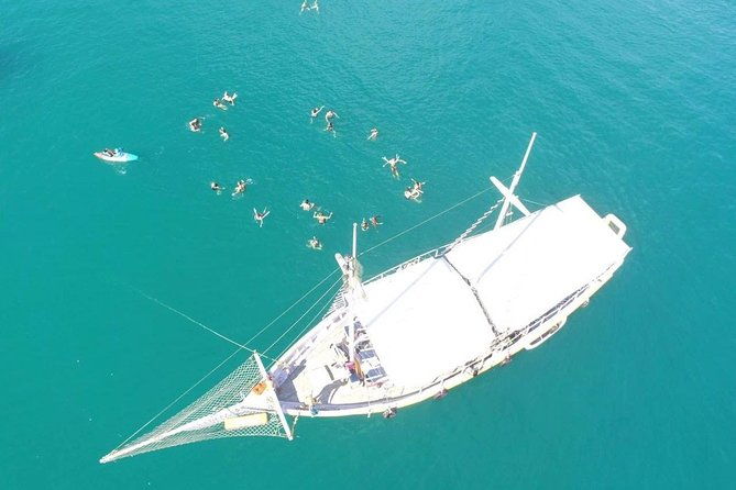 tour-of-the-most-beautiful-beaches-and-islands-of-buzios-by-buziana-tour
