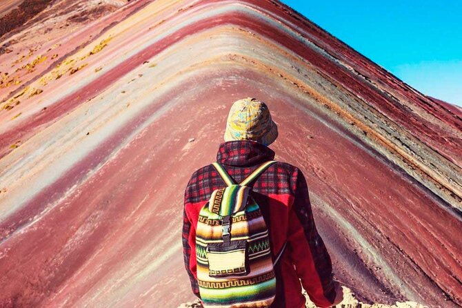 tour-of-the-mountain-of-colors-vinicunca-or-rainbow-mountain