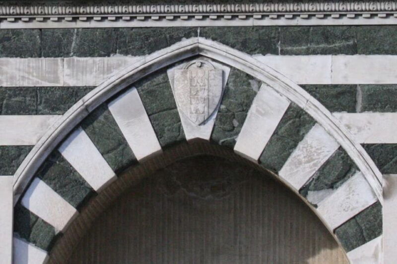 tour-of-the-mysteries-and-legends-of-florence