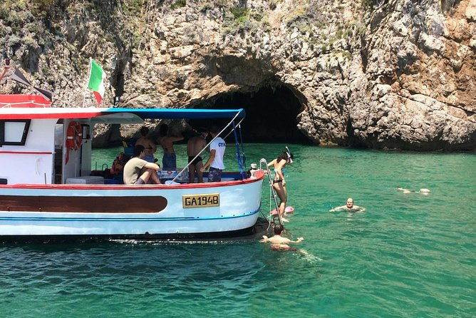 tour-of-the-riviera-of-ulisse-monte-orlando-park-montagna-spaccata-gaeta