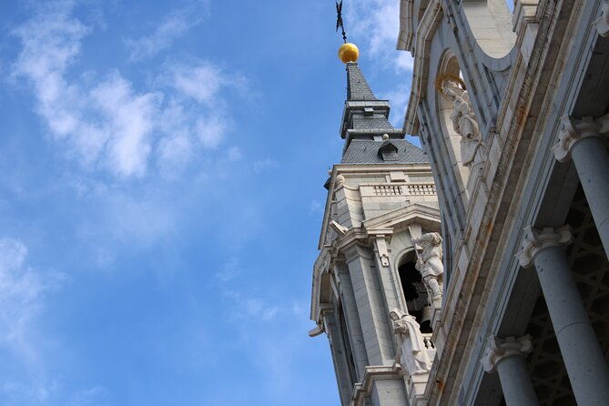 tour-of-the-royal-palace-of-madrid