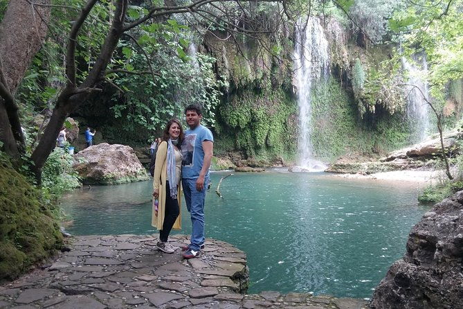 tour-of-waterfall-unique