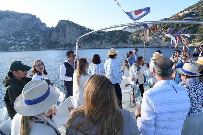 tour-on-the-amalfi-coast-4-hour-cruise-with-aperitif