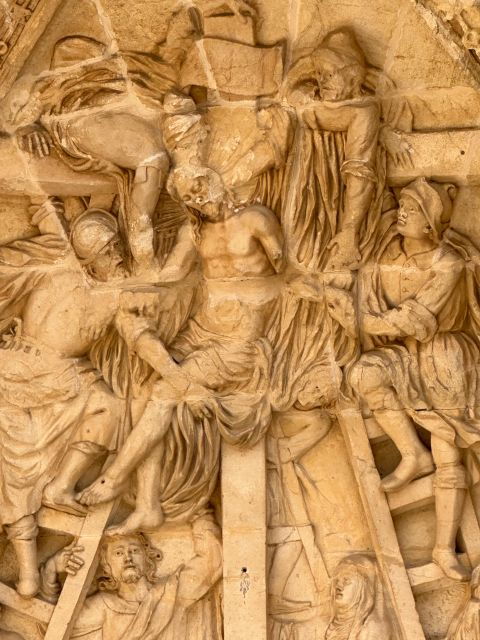tour-oviedo-castrillo-polvazares-astorga-and-leon-cathedral