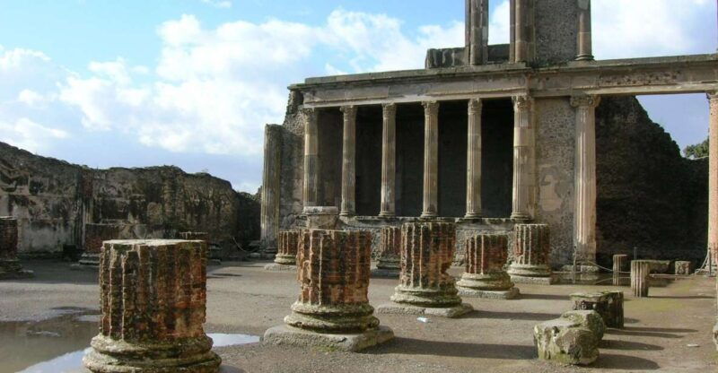 tour-pompeii-ruins-archaeological-museum-in-naples