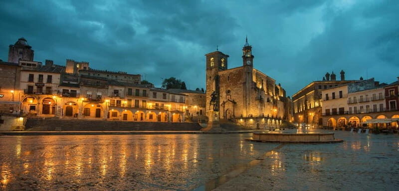 TOUR POR TRUJILLO CON ENTRADAS A MONUMENTOS - The Sum Up