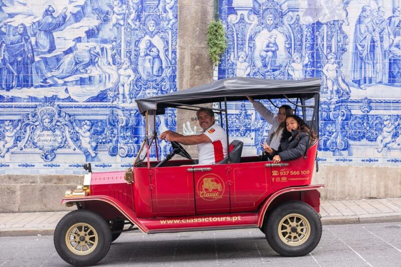 tour-porto-classic-car-a-toast-with-port-wine