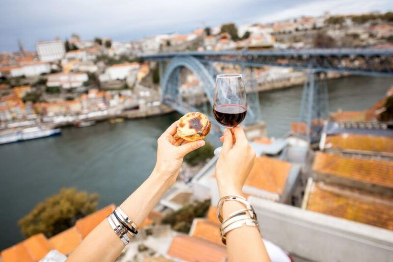 tour-porto-douro-valley-the-richness-of-wine-all-includ