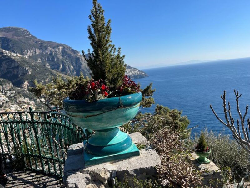 tour-positano-sorrento-pompeii-ruins-whit-driver