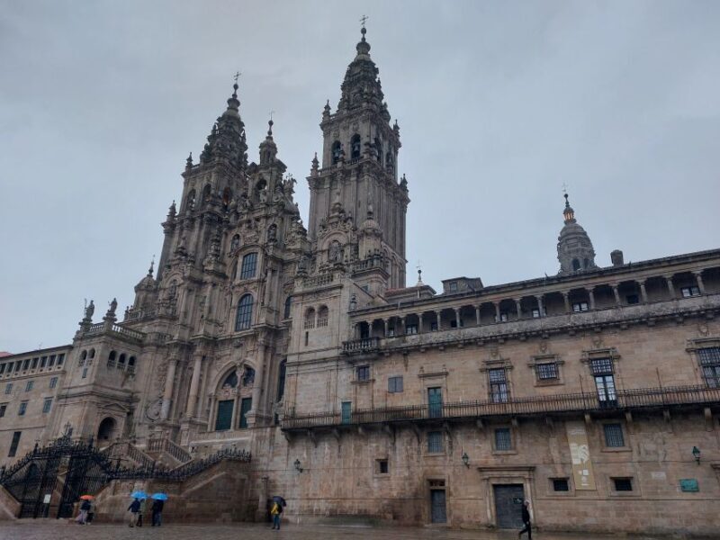 Tour Privado Secretos de Compostela - Discovering Santiago’s Hidden Stories
