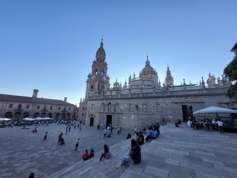 Tour Privado Secretos de Compostela - Practical Tips for Travelers