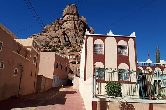 Tour Tafraout & Tiznit from Agadir 1 day - FAQ