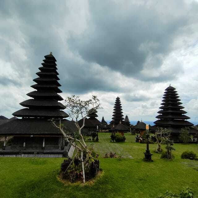 tour-the-island-of-bali-with-expert-tour-guides-in-spanish