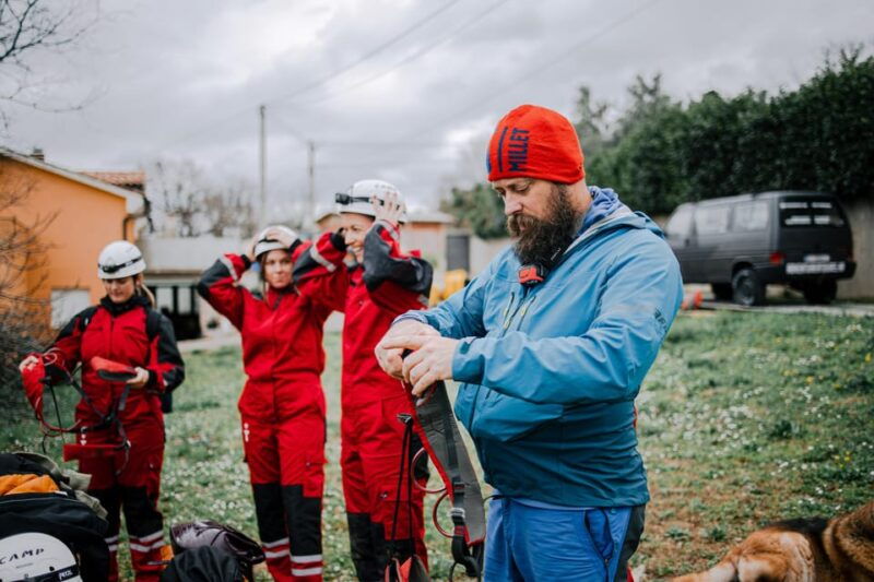 tour-the-underground-with-no-experience-required-abseil-tour