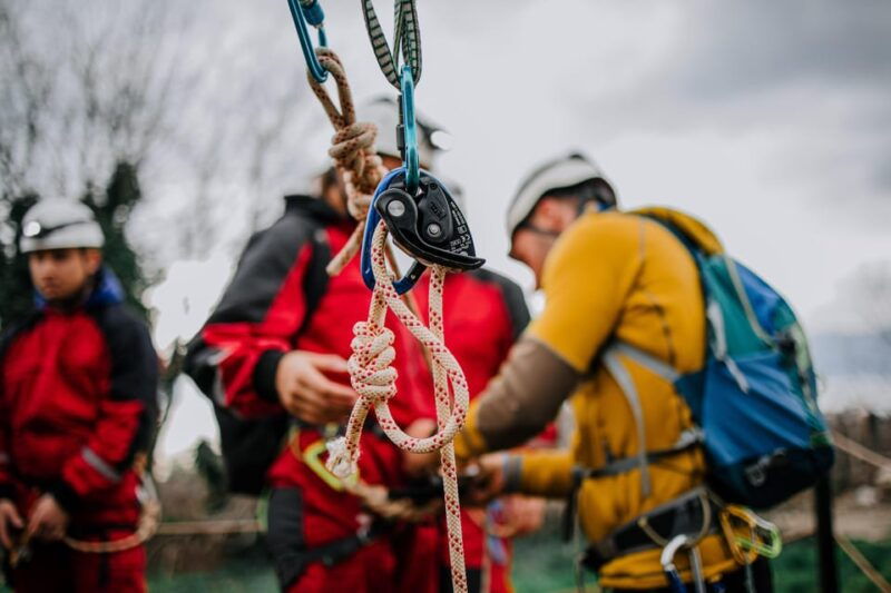 tour-the-underground-with-no-experience-required-abseil-tour