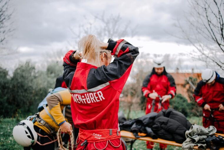 tour-the-underground-with-no-experience-required-abseil-tour