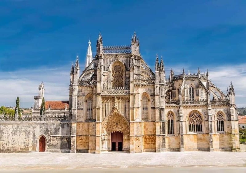 Tour to Fátima, Nazaré and Óbidos - LUXURY SEDAN - Who Is This Tour Best For?