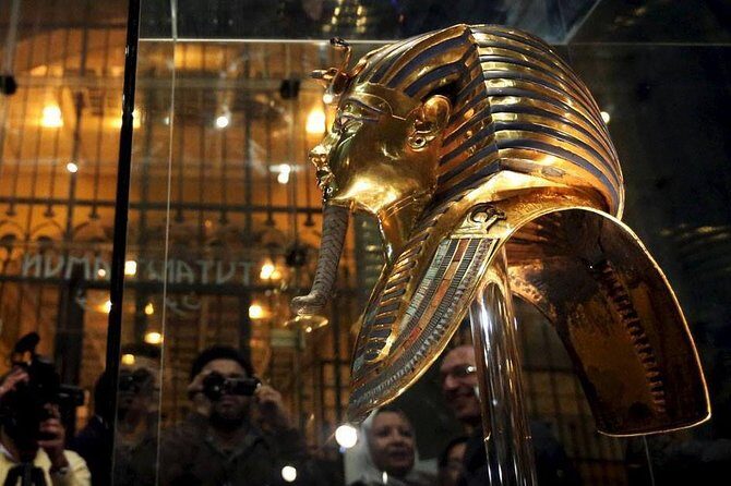Tour to Giza Pyramids and Egyptian Museum and Citadel and Khan elkhalili - FAQs