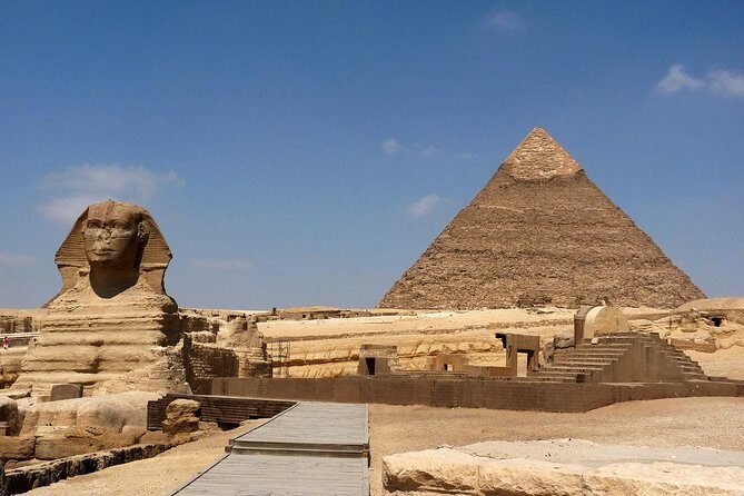 Tour to Giza Pyramids Citadel and Old Cairo and Khan el-Khalili Bazaar in Cairo - Khan el-Khalili Bazaar: The Heart of Cairo’s Market Life 