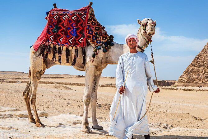 Tour to Giza Pyramids, Sphinx, Valley Temple, Camel Ride & Lunch - Discover the Wonders of Giza with a Private Tour