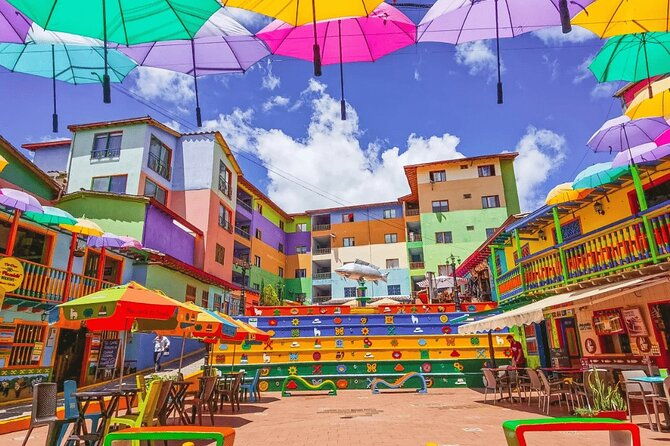 tour-to-guatape-from-medellin-shared-tour