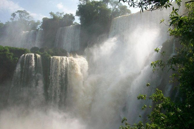 tour-to-iguacu-brazilian-falls-from-argentina