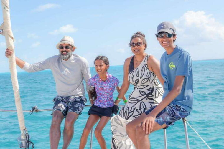 tour-to-isla-mujeres-with-open-bar-departure-at-noon