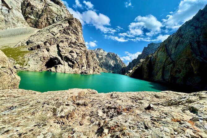 Tour to Kel Suu Lake Visit Paradise of Kyrgyzstan - The Sum Up